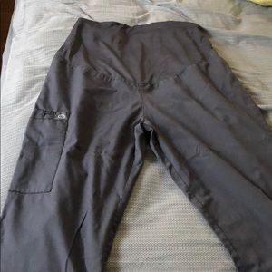Wonder Wink maternity scrub pants-Gray